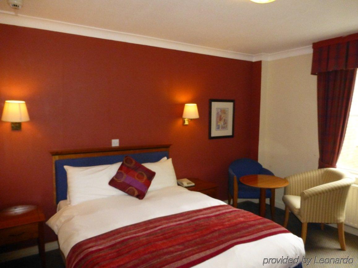 Waterloo Hotel Crowthorne Εξωτερικό φωτογραφία