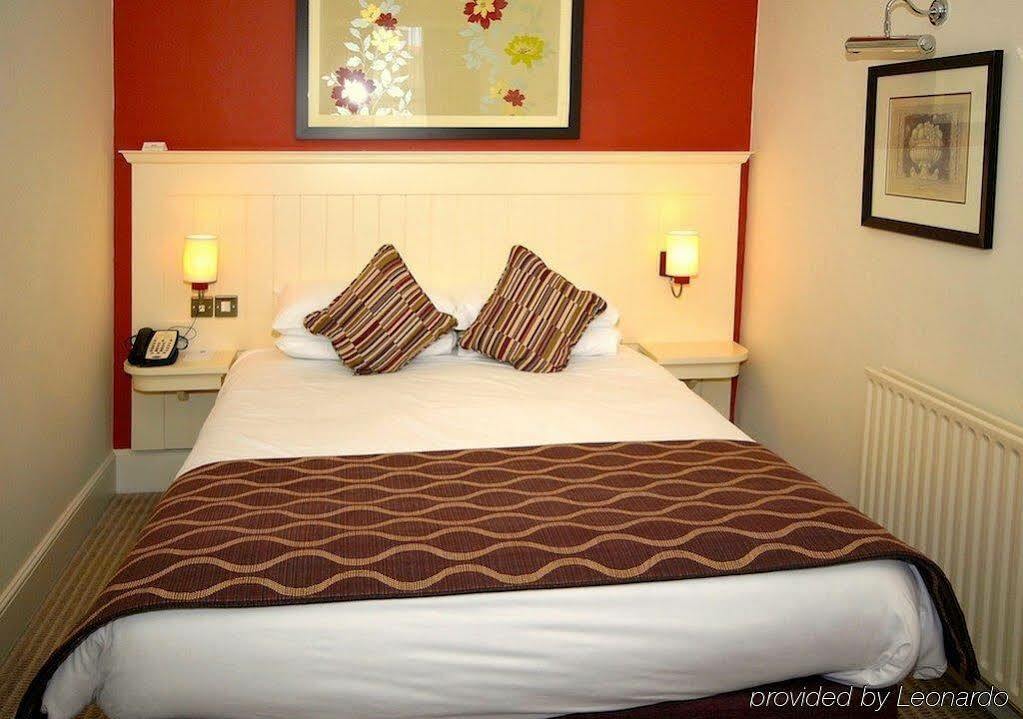 Waterloo Hotel Crowthorne Δωμάτιο φωτογραφία