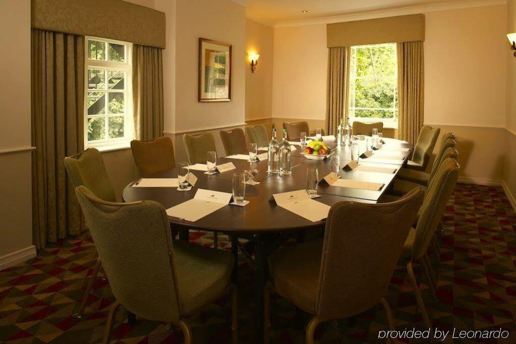 Waterloo Hotel Crowthorne Ανέσεις φωτογραφία