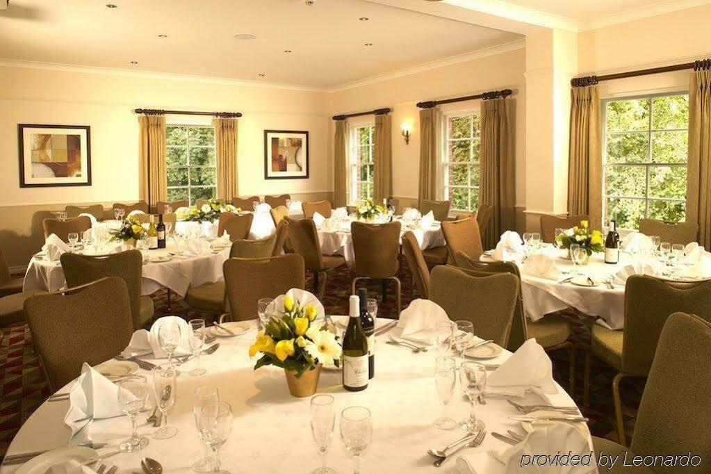 Waterloo Hotel Crowthorne Εστιατόριο φωτογραφία